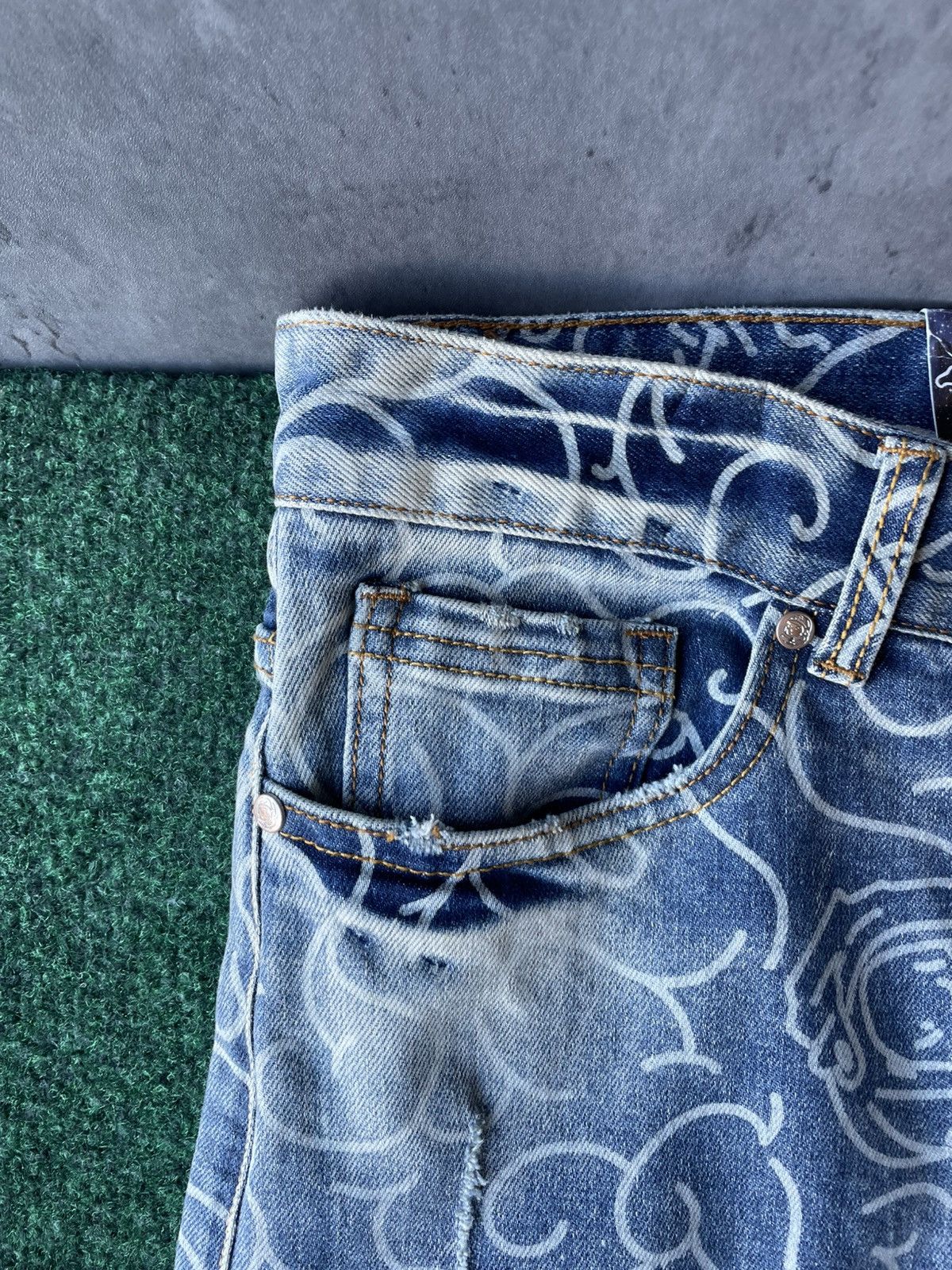 Billionaire Boys Club LIKE NEW BILLIONAIRE BOYS CLUB TREK JEANS MARTIAN SIZE 36 Size US 36 / EU 52 - 5 Thumbnail