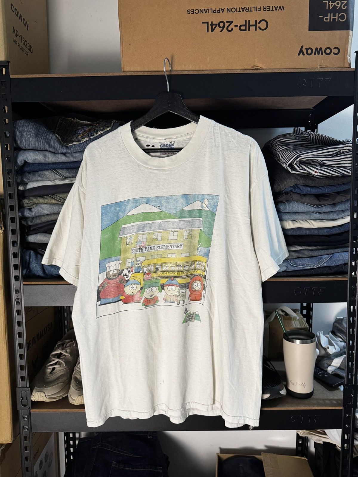 Vintage VINTAGE THRASHED DISTRESSED SOUTH PARK CARTOON SHOW TEE Size US XL / EU 56 / 4 - 1 Thumbnail