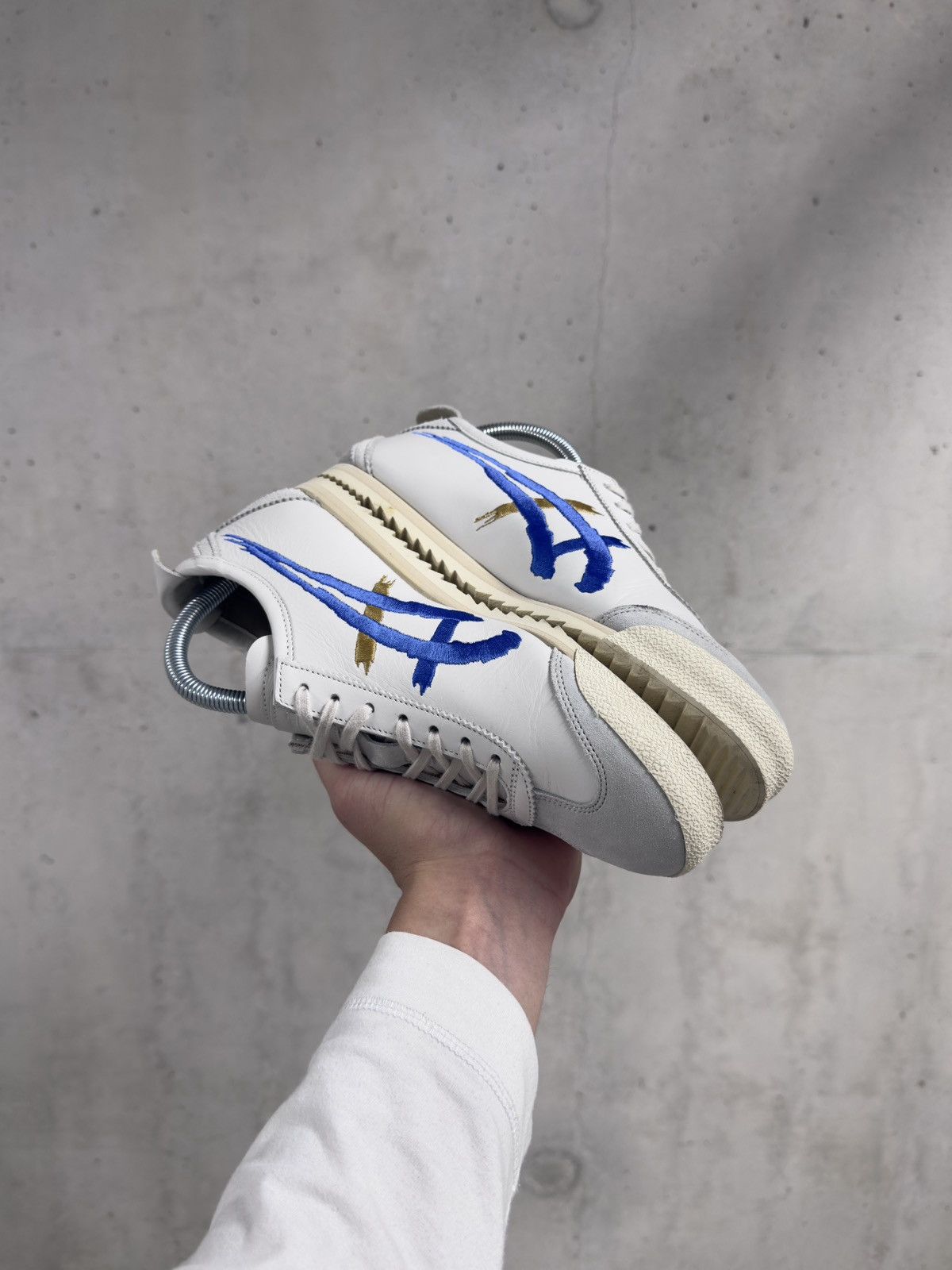 Asics ASICS Onitsuka Tiger Mexico 66 Deluxe Low-Top Sneakers Size US 8 / IT 38 - 8 Thumbnail