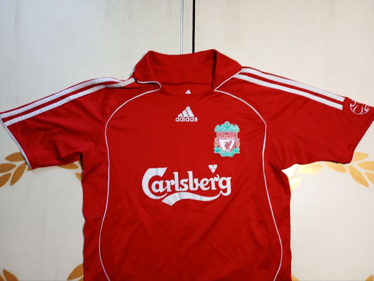 Adidas Adidas Liverpool FC Jersey #8 Gerrard youth size L 2006-2007 Size US S / EU 44-46 / 1 - 4 Thumbnail