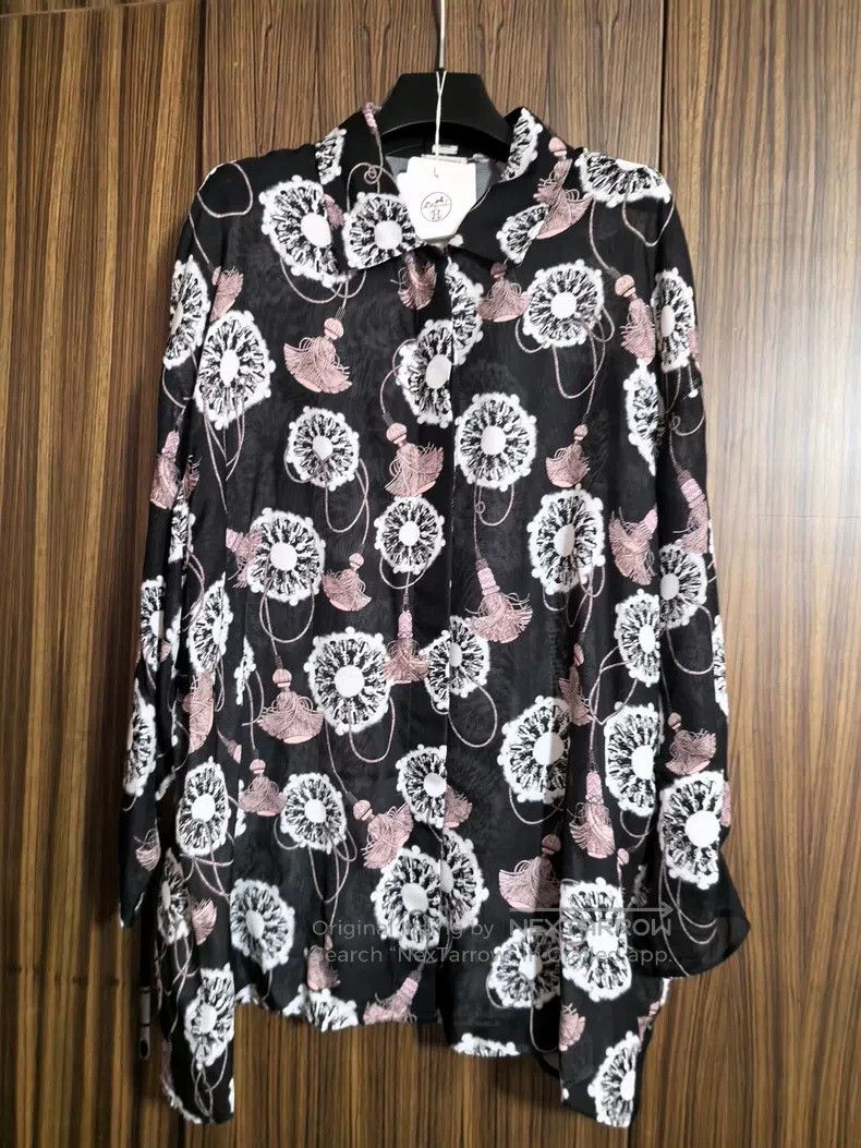 Hermes Hermes 100% Silk Shirt Size S / US 4 / IT 40 - 1 Thumbnail