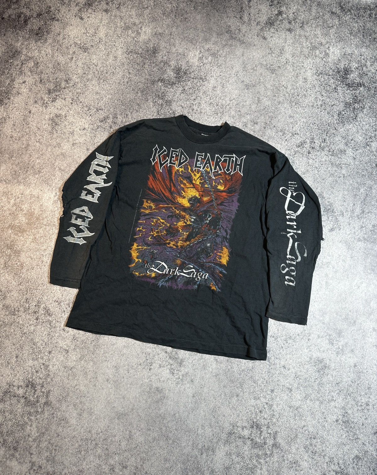 Band Tees × Vintage Vintage Iced Earth The Dark Saga 1996 Long Sleeve Very Rare Size US XL / EU 56 / 4 - 1 Thumbnail