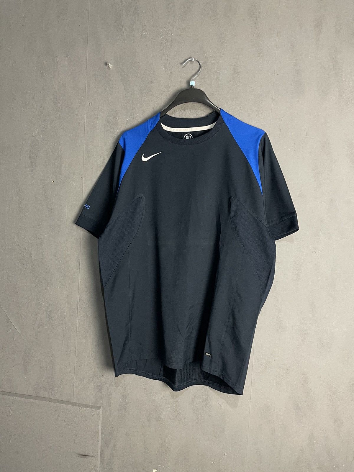 Nike Nike total 90 T-shirt vintage Size US M / EU 48-50 / 2 - 1 Thumbnail