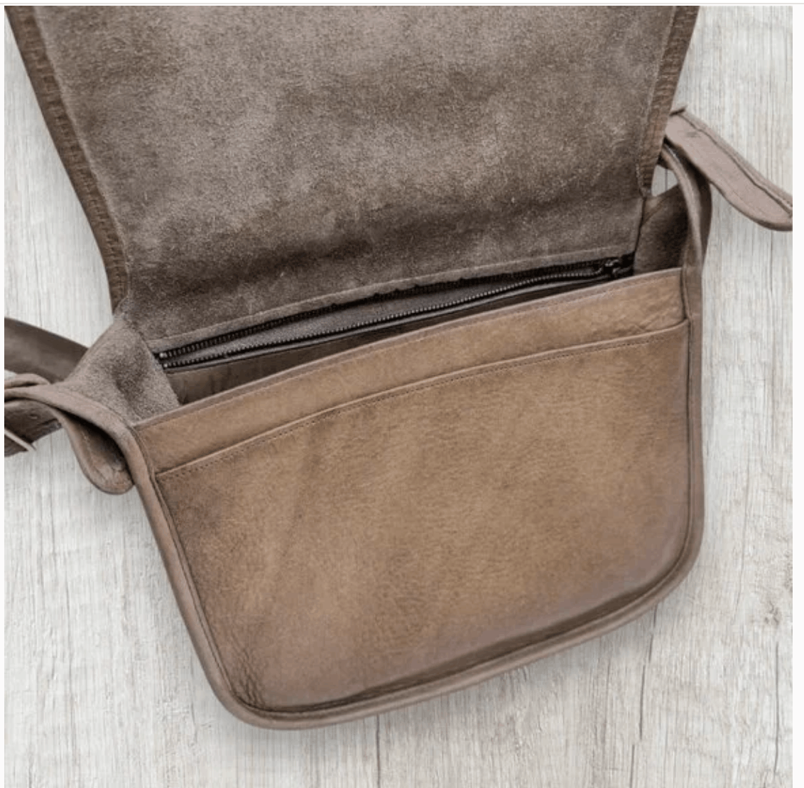 Coach Coach NYC Vintage Brown Leather Messenger Crossbody Bag USA Size ONE SIZE - 6 Thumbnail