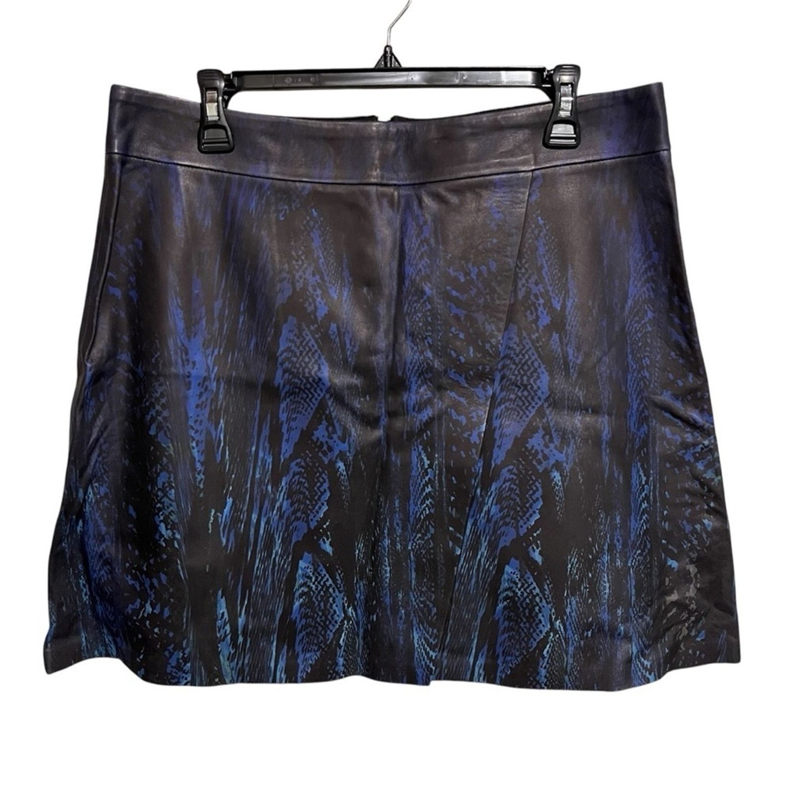 Elie Tahari Elie Tahari NWT Zinaida Skirt Lamb Leather Sz 12 Size 34" / US 12 / IT 48 - 1 Thumbnail