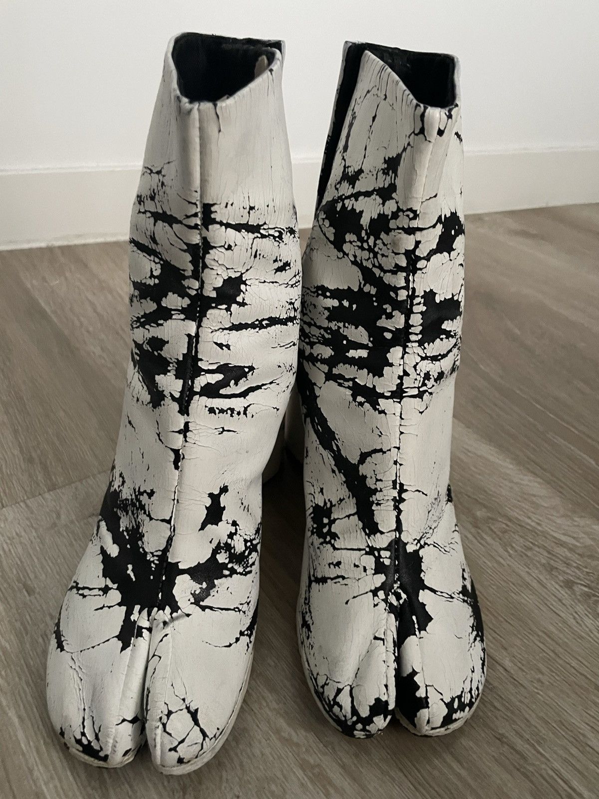 Maison Margiela Maison Margiela painted tabi SS1989 Size US 6 / IT 36 - 3 Thumbnail