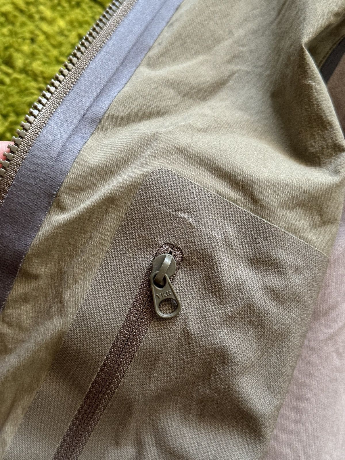 Arc'teryx × Designer × Veilance Arc’teryx Veilance Isogon gorpcore style hooded jacket Size US M / EU 48-50 / 2 - 9 Thumbnail