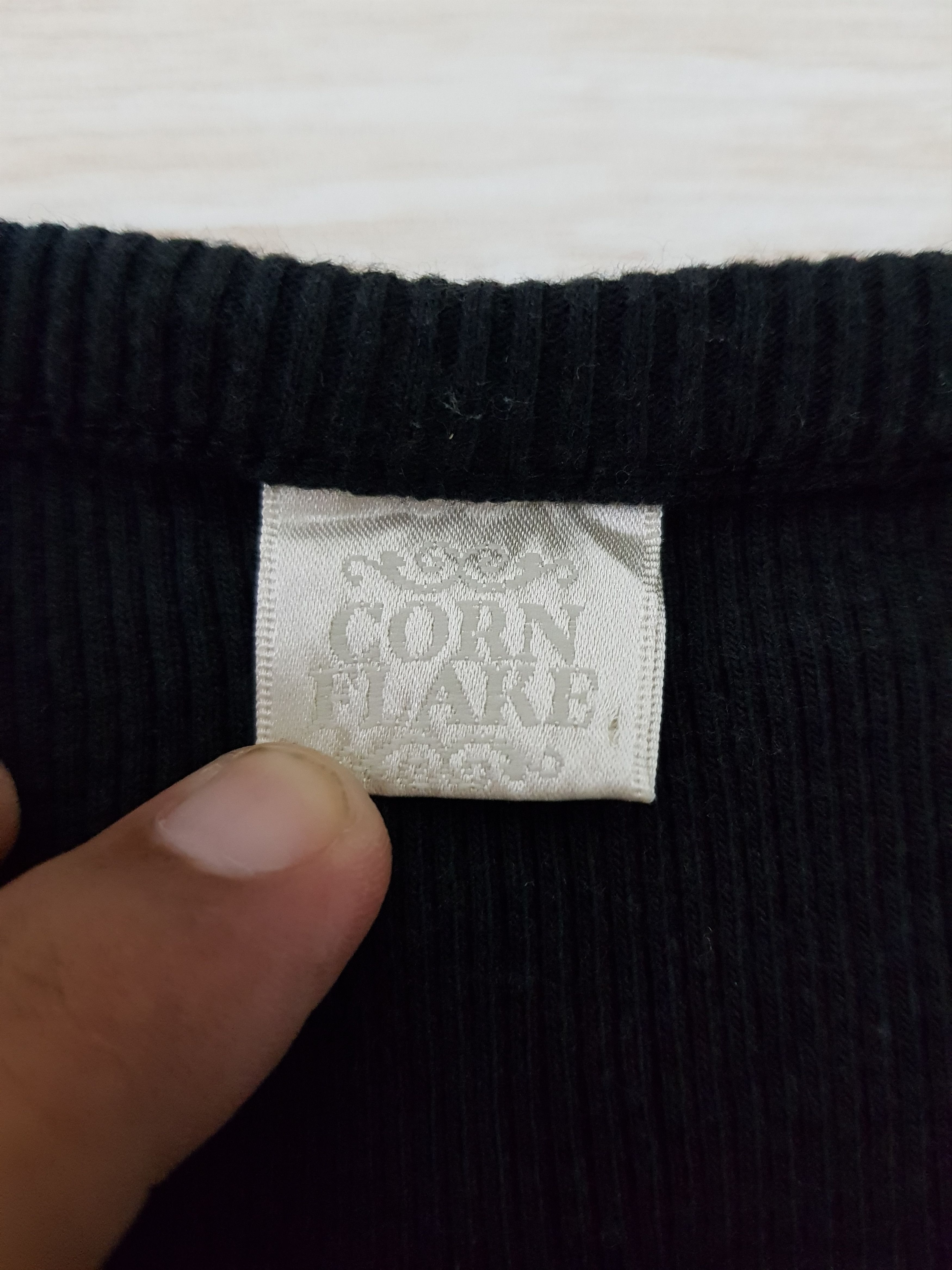 Japanese Brand Corn flake Size US M / EU 48-50 / 2 - 5 Thumbnail