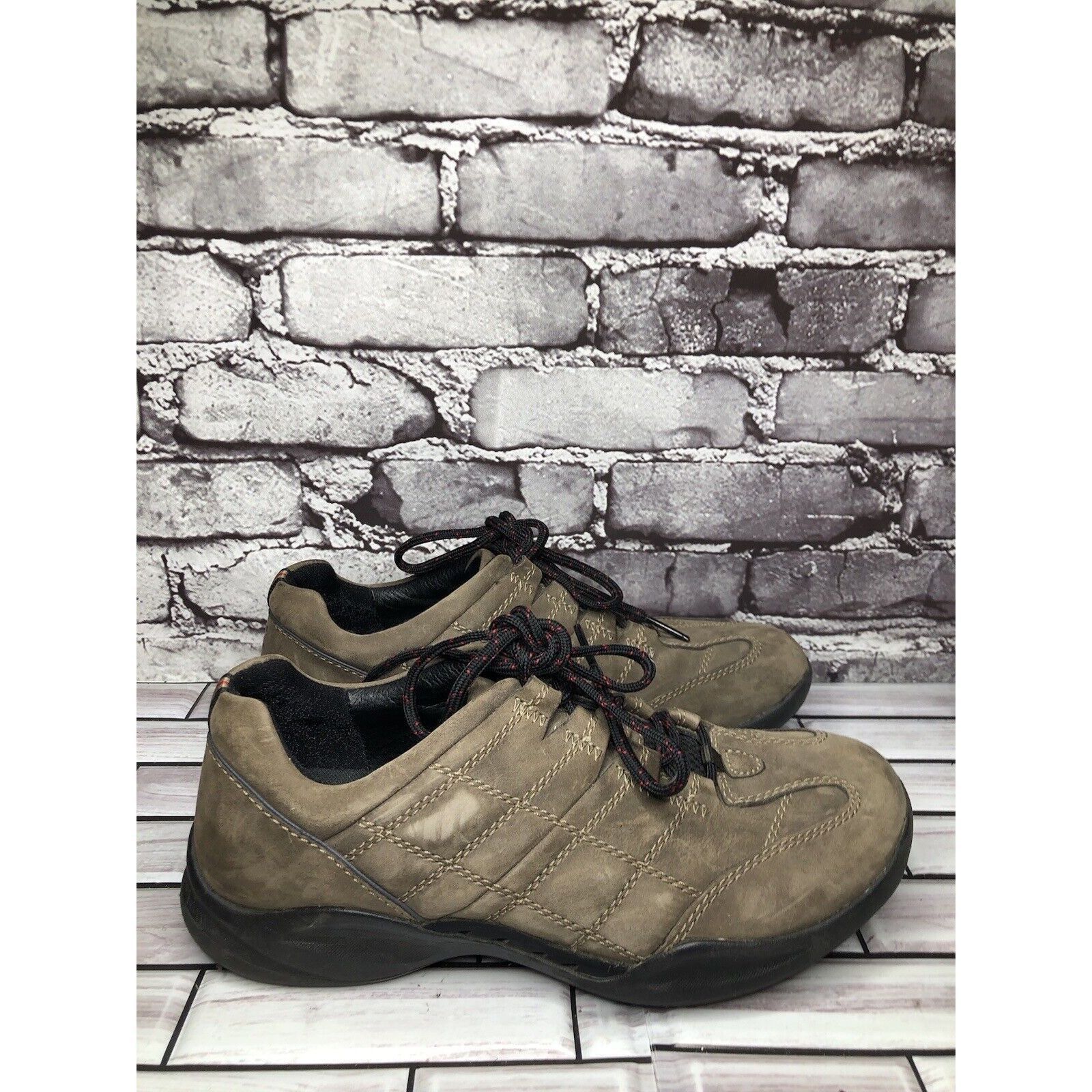 Clarks Clarks Wave Brown Suede Leather Casual Comfort Walking Shoes Size US 7.5 / EU 40-41 - 13 Thumbnail