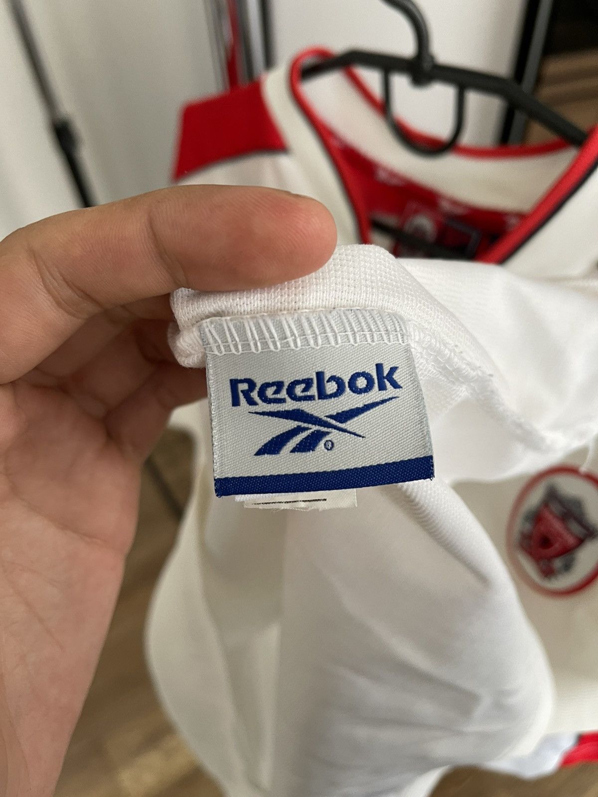 Reebok 1998/1999 Reebok Liverpool Owen Vintage Soccer Jersey Tee Size US XL / EU 56 / 4 - 13 Thumbnail