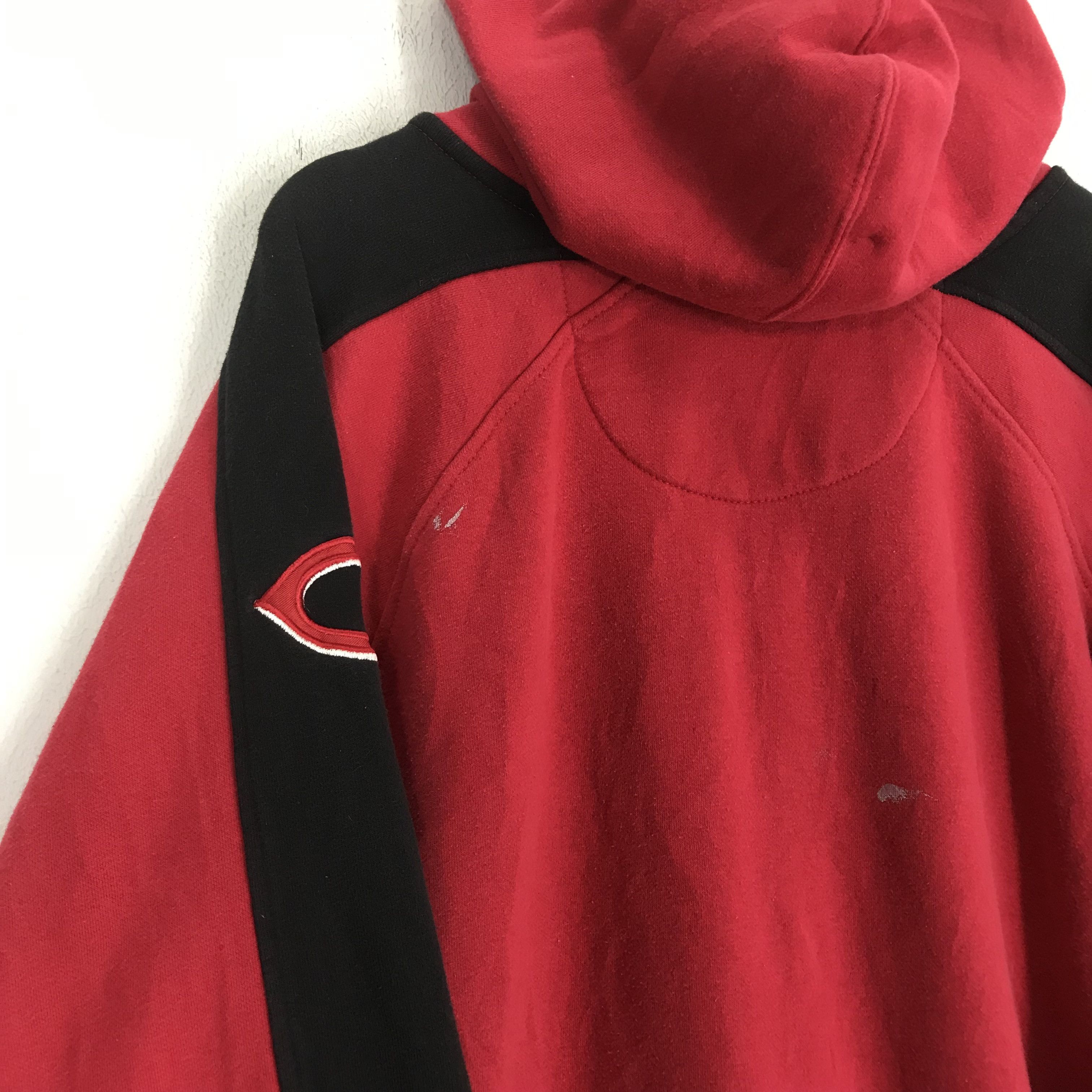 Vintage Vintage Y2K Cincinnati Reds Sweater - 127 Size US L / EU 52-54 / 3 - 11 Thumbnail