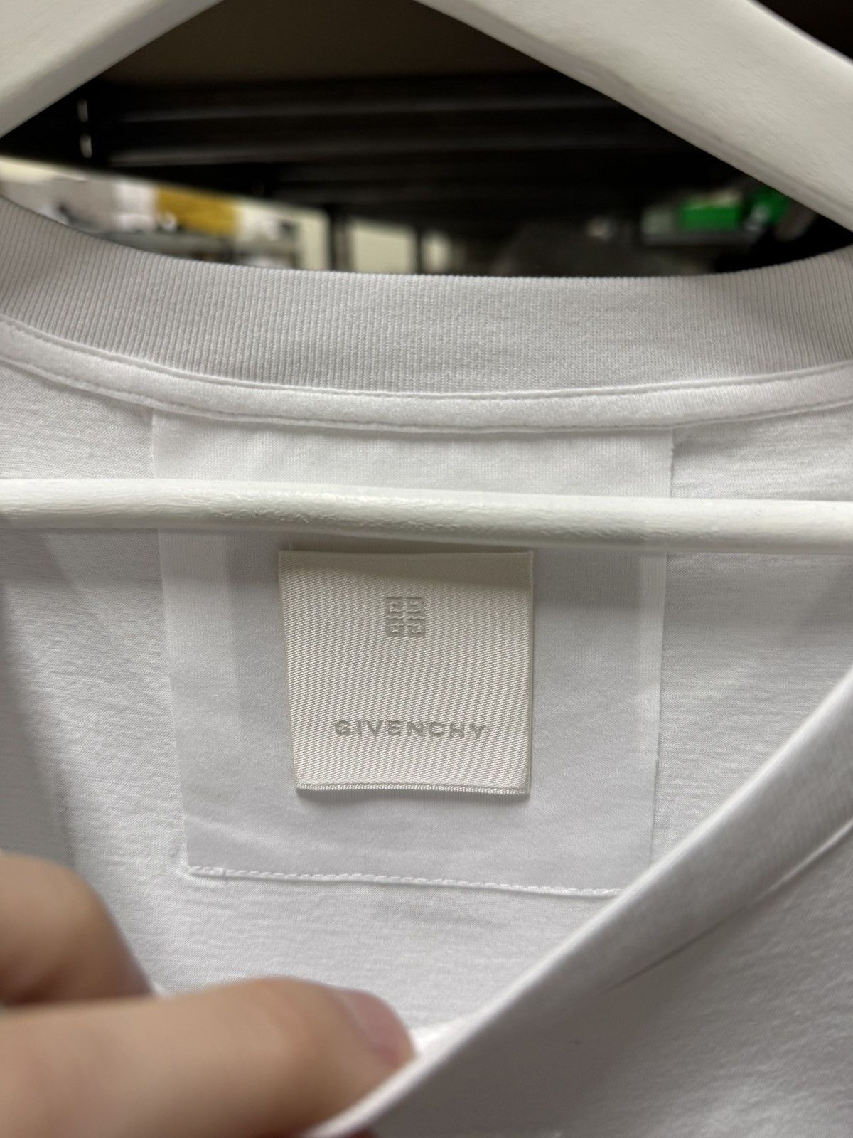 Givenchy Givenchy Cut Out T-Shirt NEW 900$ Size US XL / EU 56 / 4 - 2 Thumbnail