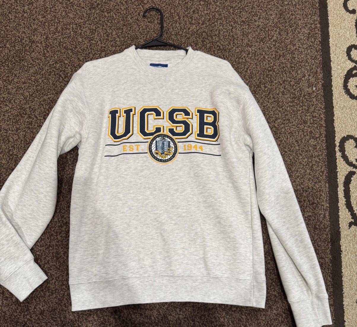 Other UCSB Sweater Size US M / EU 48-50 / 2 - 1 Preview