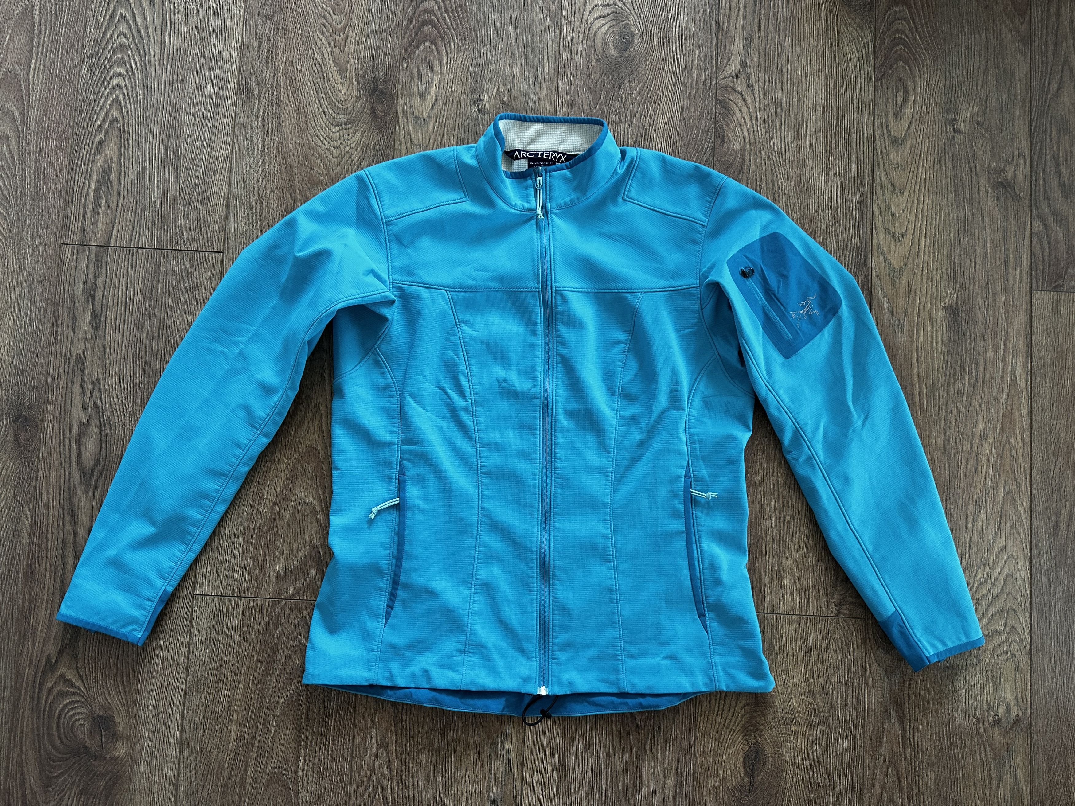Arc'teryx Arcteryx Epsilon AR Women's Softshell Turquoise Outdoor Size L / US 10 / IT 46 - 1 Thumbnail