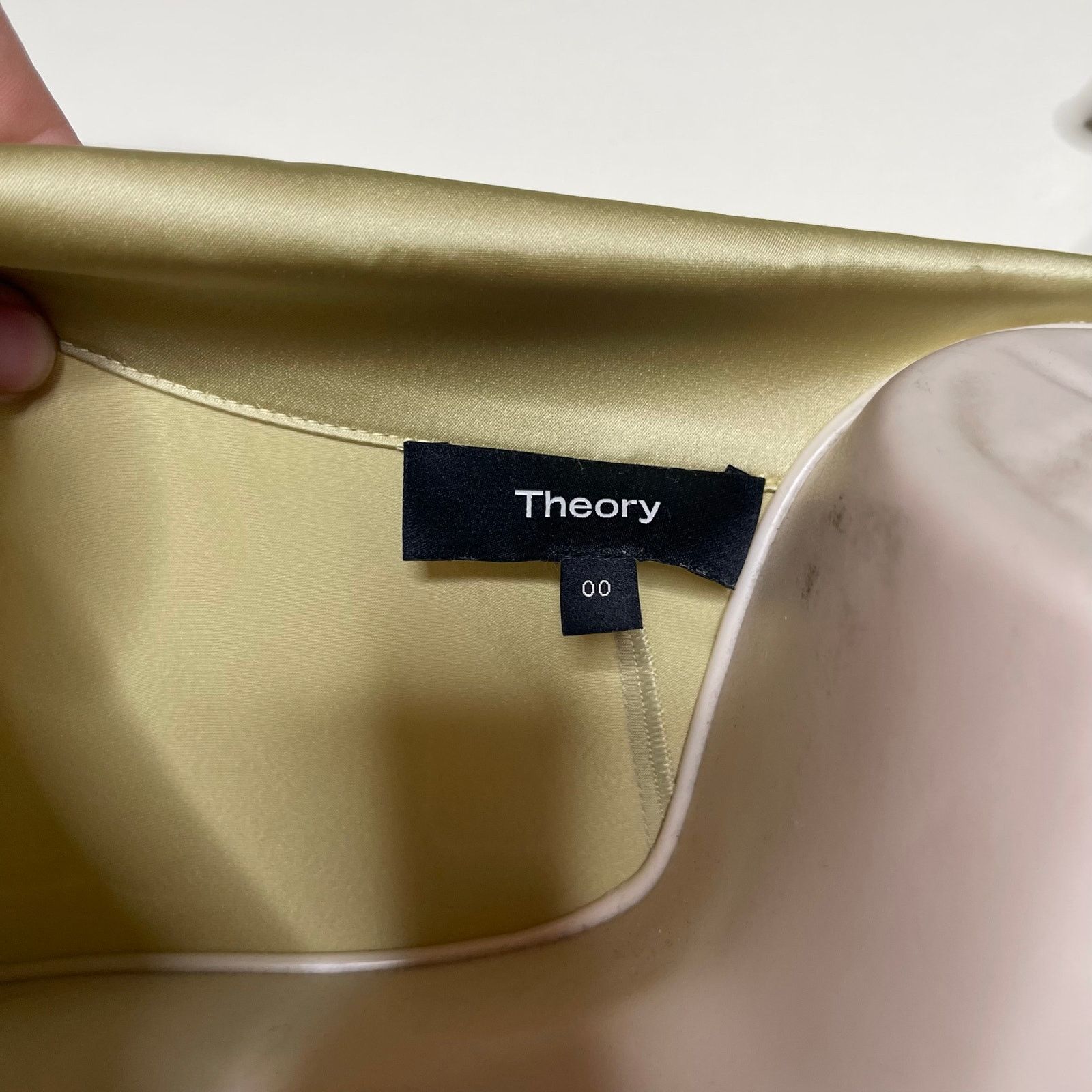 Theory Theory Twist Front Satin Midi Dress in Lime Green sz 00 Size XXS / US 00 / IT 34 - 9 Thumbnail