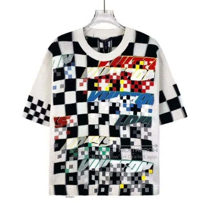 Louis Vuitton Louis Vuitton White Racing Check Cotton Sweater. Size US S / EU 44-46 / 1 - 1 Thumbnail