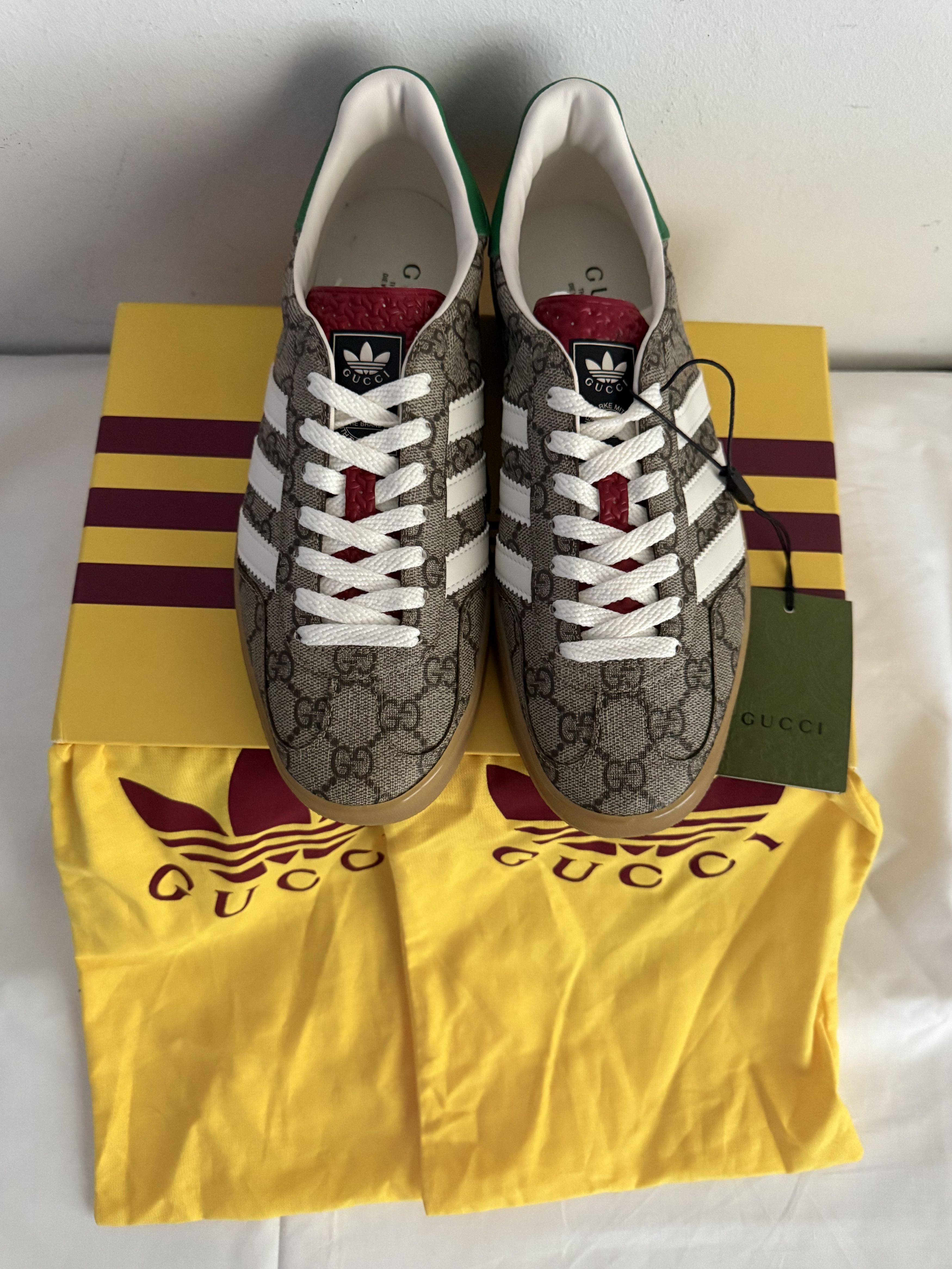Gucci Gucci x Adidas Gazzelle GG Supreme Size US 9 / EU 42 - 5 Thumbnail