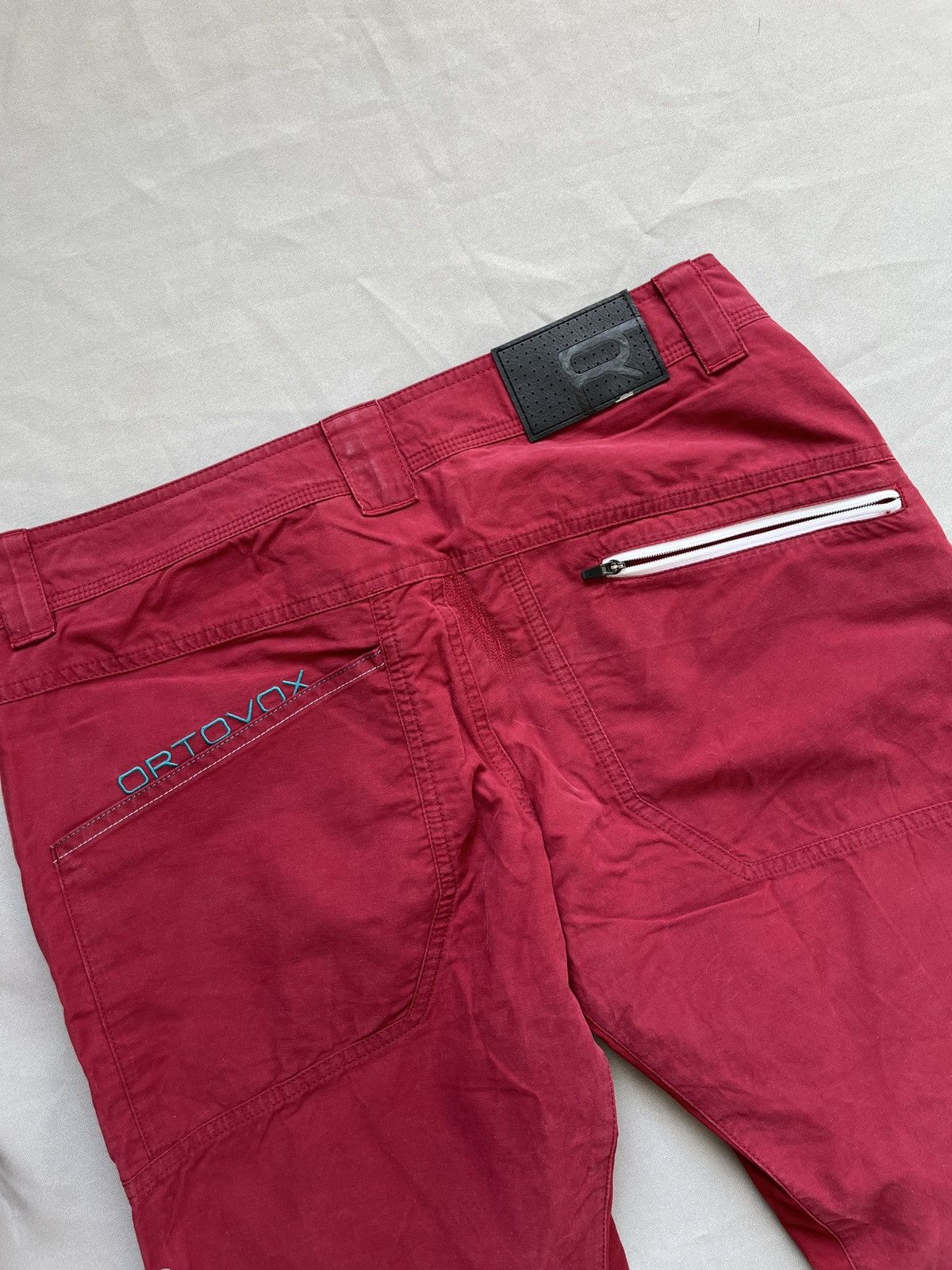 ORTOVOX ORTOVOX Red Outdoor Pants S Size 26" / US 2 / IT 38 - 14 Thumbnail