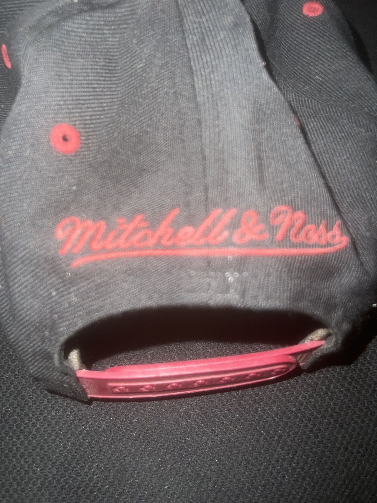 Mitchell & Ness Mitchell & Ness NBA Cleveland Cavaliers Adjustable Snapback Size ONE SIZE - 8 Thumbnail