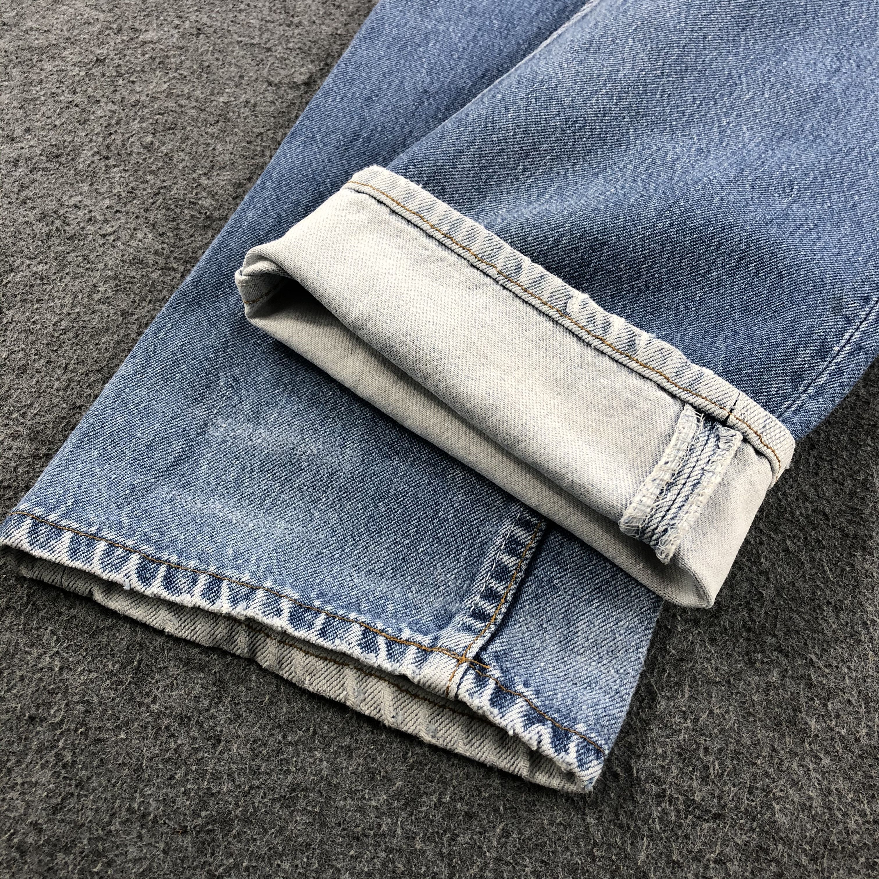 Levi's Vintage 80s Light Wash Levis 501 Jeans-JM1422 Size US 29 - 7 Thumbnail