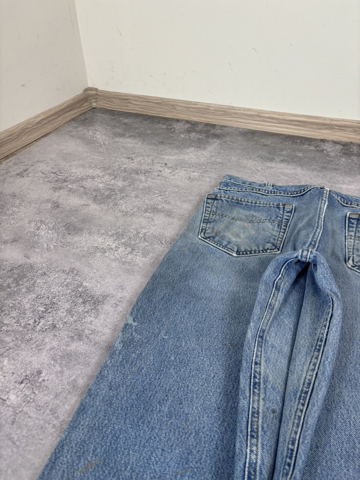Carhartt Carhartt Men’s Denim Jeans Faded Blue Distressed Workwear Size US 34 / EU 50 - 5 Thumbnail