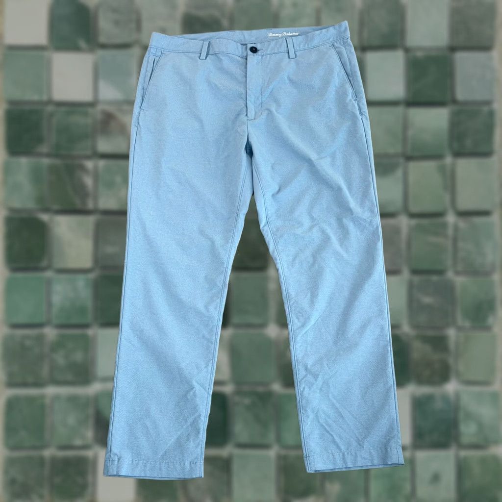 Tommy Bahama VINTAGE? No. Tommy Bahama Island Zone Performance Golf Pants in Sky Blue Men 38x28 Size US 38 / EU 54 - 1 Thumbnail