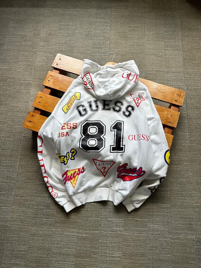 Guess × Other GUESS ALL LOGO HOODIE Size US XL / EU 56 / 4 - 2 Thumbnail