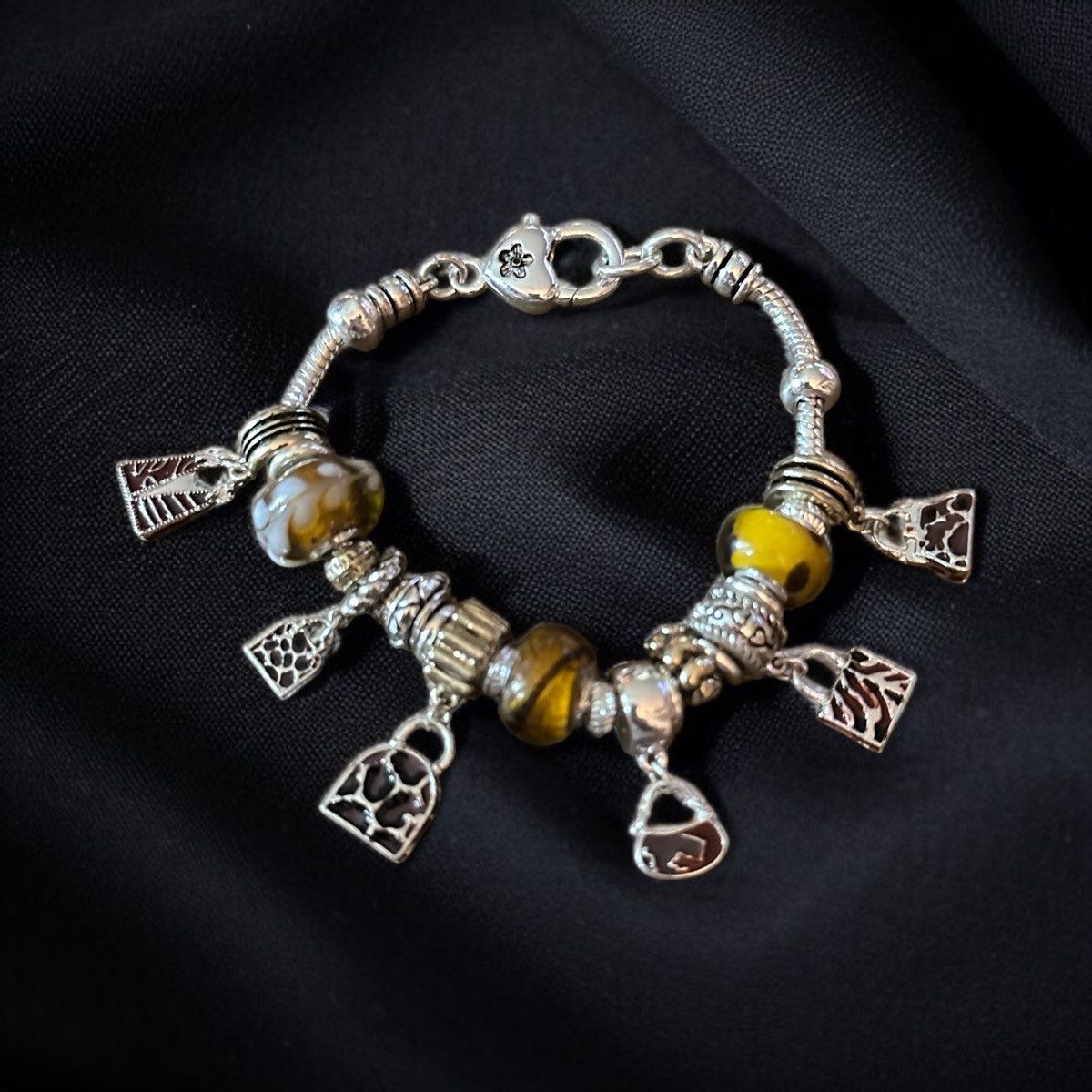 Other Leopard animal print fashion purse sliding charm bracelet Size ONE SIZE - 1 Thumbnail