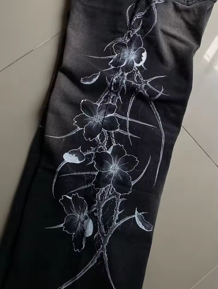 Jean printing flowers baggy jeans y2K harajuku trend Size US 31 - 3 Thumbnail