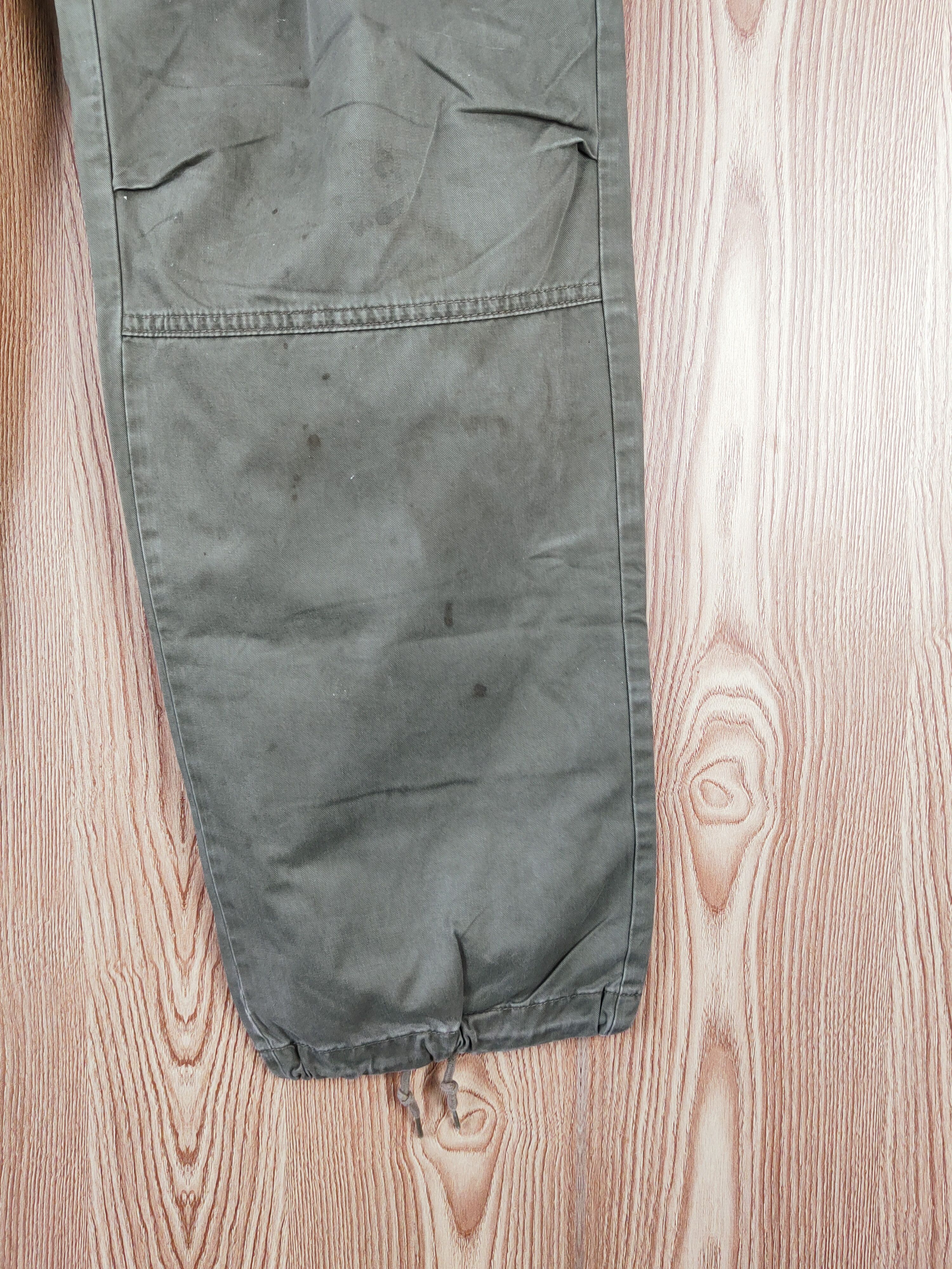 Japanese Brand Uniqlo Green Multipocket Tactical Cargo Pants #W213 Size US 35 - 6 Thumbnail
