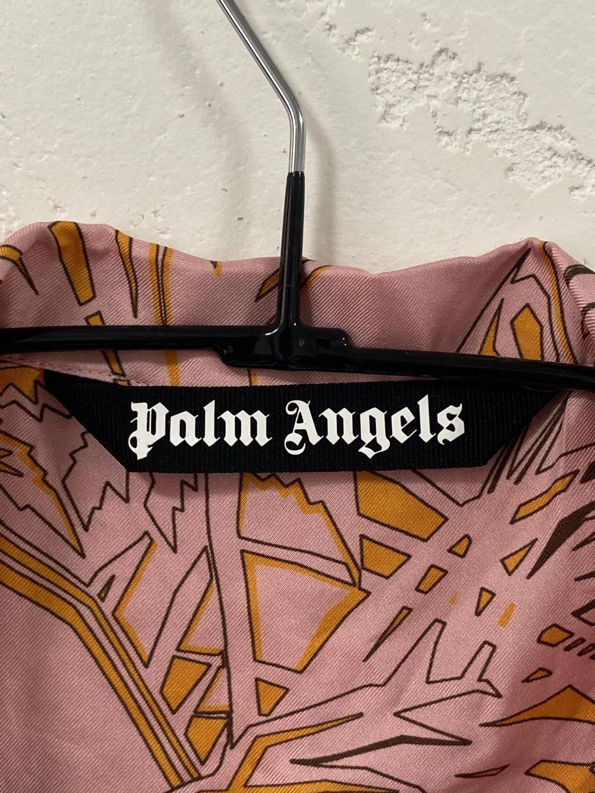 Palm Angels Palm Angels Abstract Palms-print Pink Silk Shirt Size: 46 Size US S / EU 44-46 / 1 - 3 Thumbnail