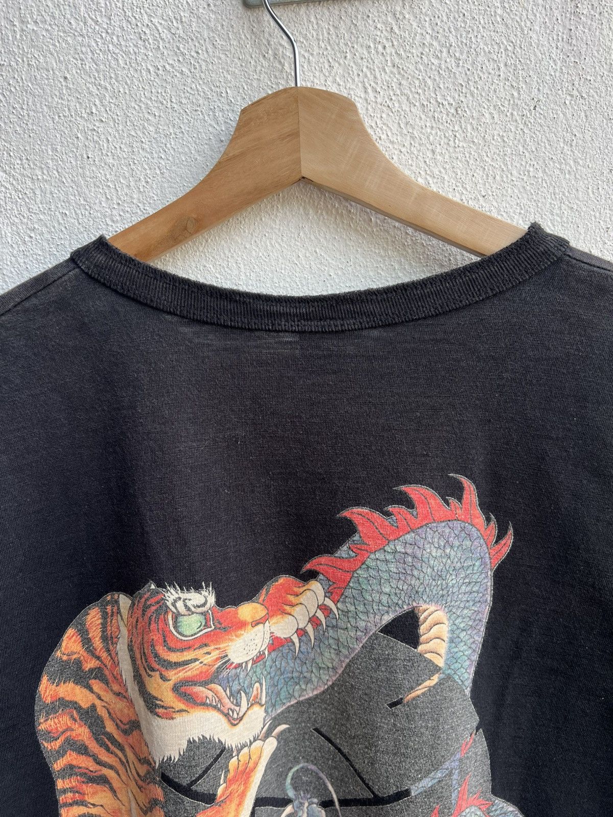 Beauty Beast × Hysteric Glamour × Japanese Brand Vintage Eastern Art Motifs Tiger and Dragon Big Print Tee Size US M / EU 48-50 / 2 - 10 Thumbnail