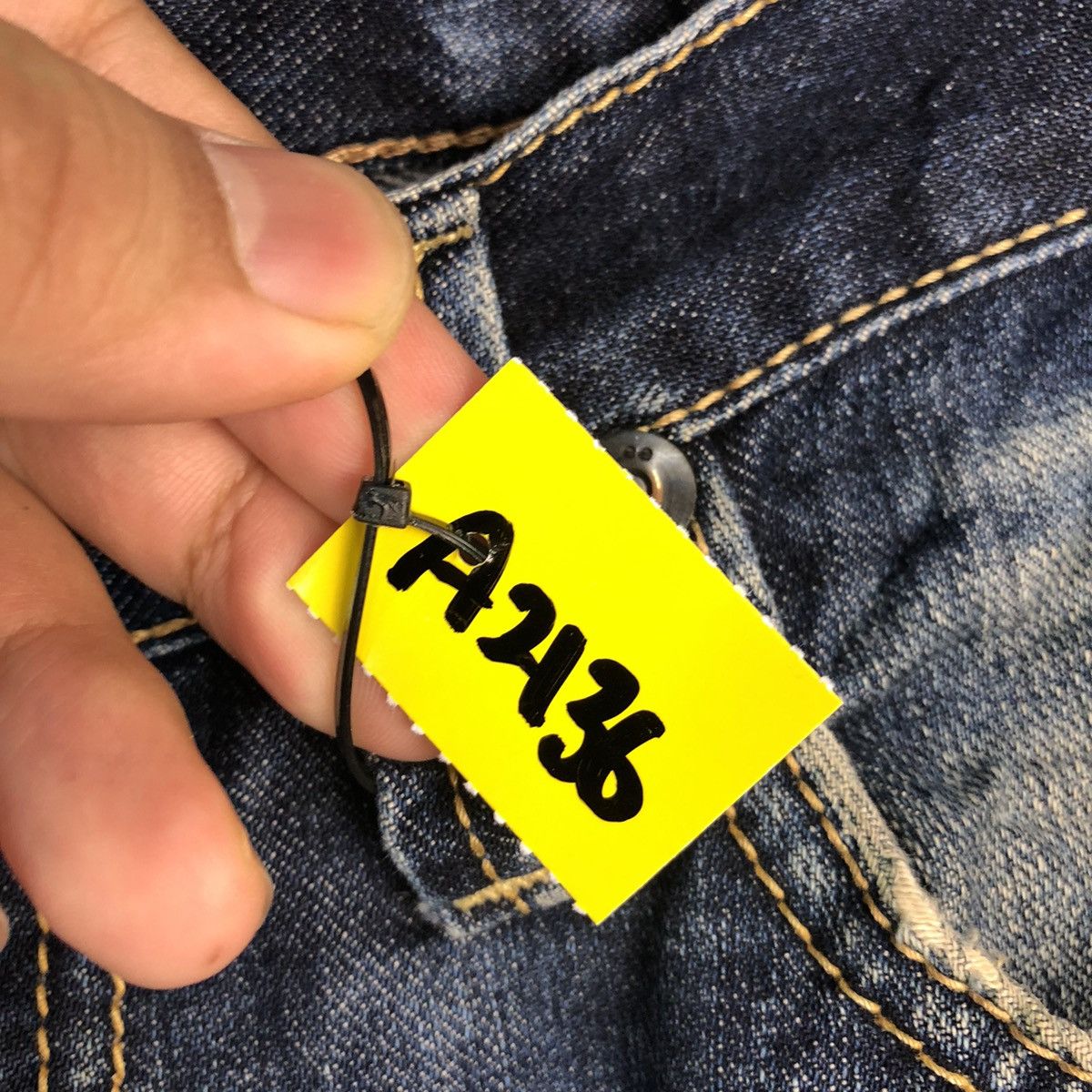 Lee Lee Black Distressed Denim Pants #A2136 Size US 32 / EU 48 - 11 Thumbnail