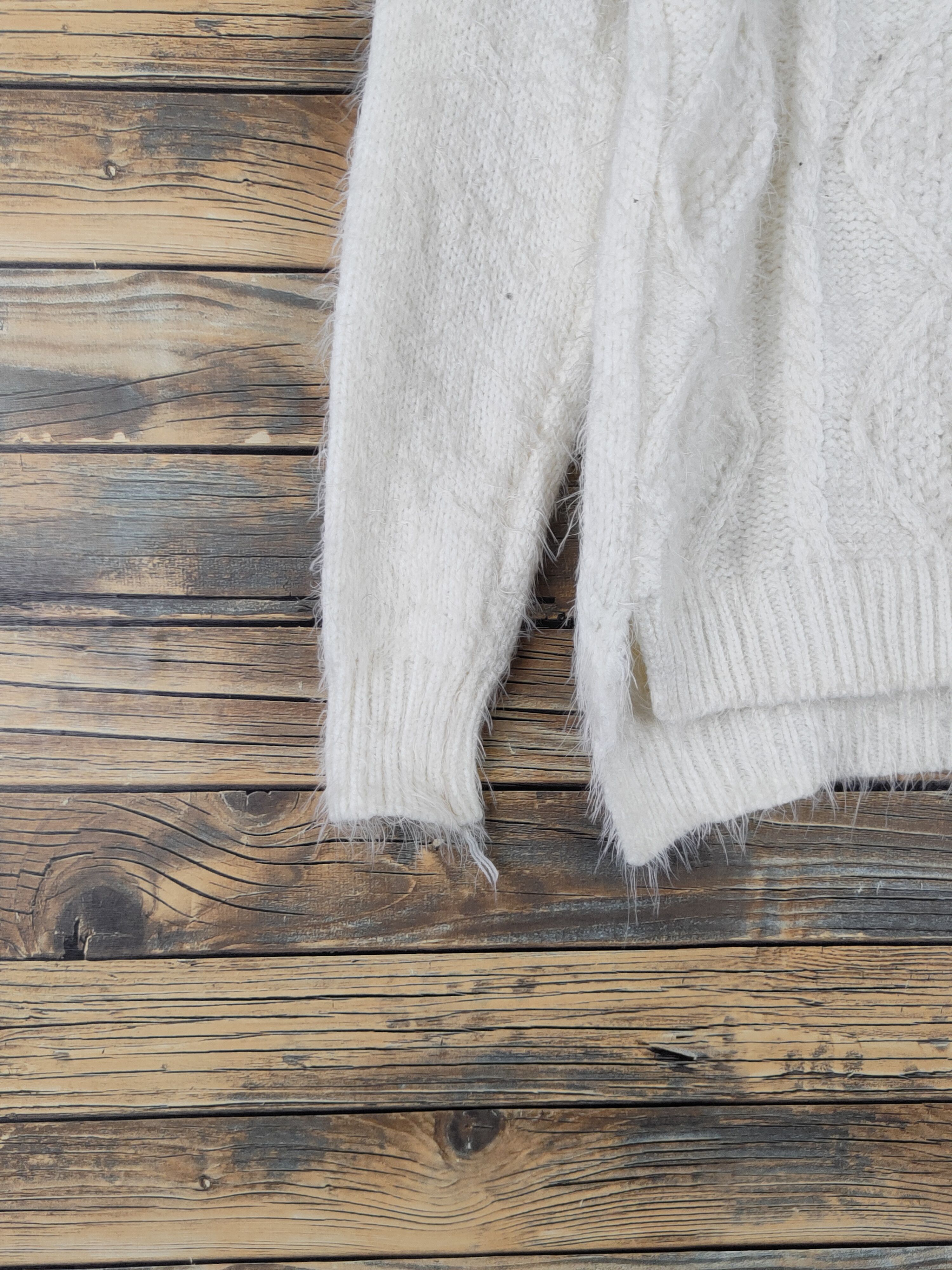 Japanese Brand Japanese Brand Ivory Shag Shaggy Fur Mohair Knitwear #W2141 Size M / US 6-8 / IT 42-44 - 4 Thumbnail