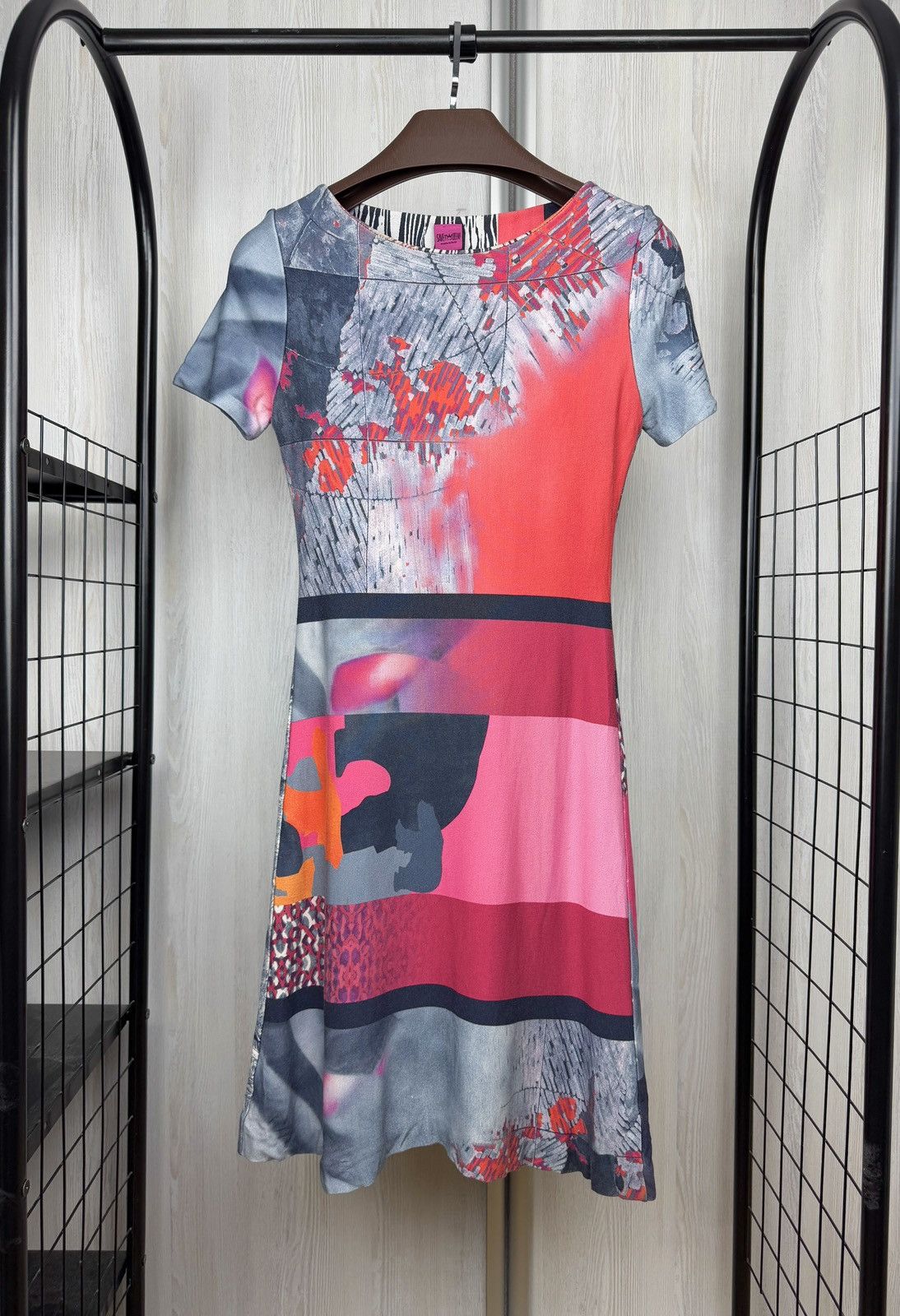 Other Save The Queen multicoloured midi dress made in Italy Size M / US 6-8 / IT 42-44 - 1 Thumbnail