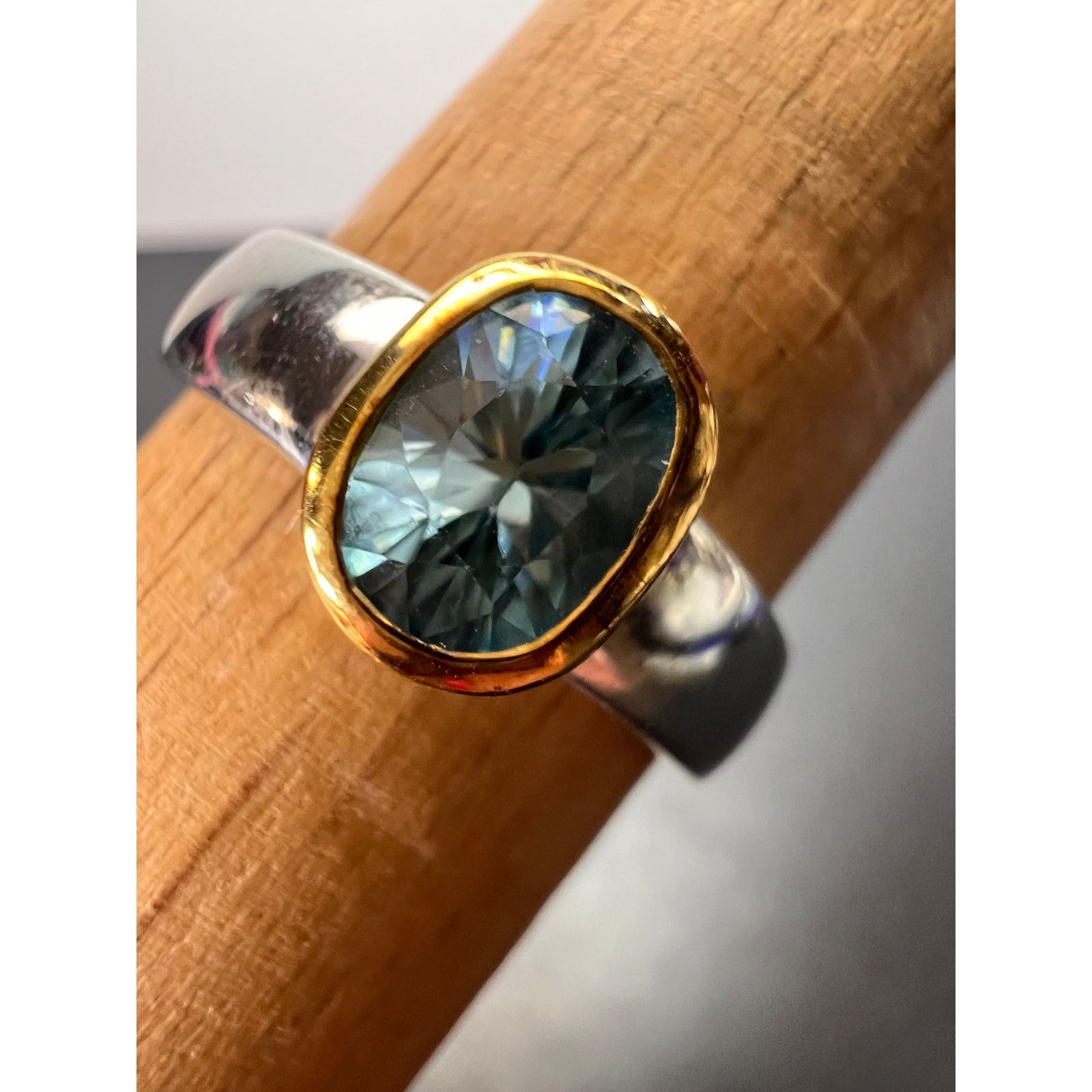 Other NEW Blue zircon ring in YG and platinum over 925 size 9 Size ONE SIZE - 3 Thumbnail