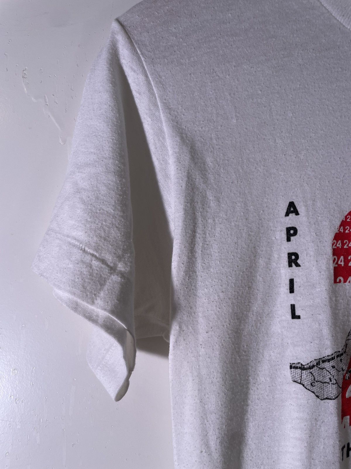 Vintage 80’s 90’s VTG Vintage Armenian History April 1915 Retro Tee Size US M / EU 48-50 / 2 - 6 Thumbnail
