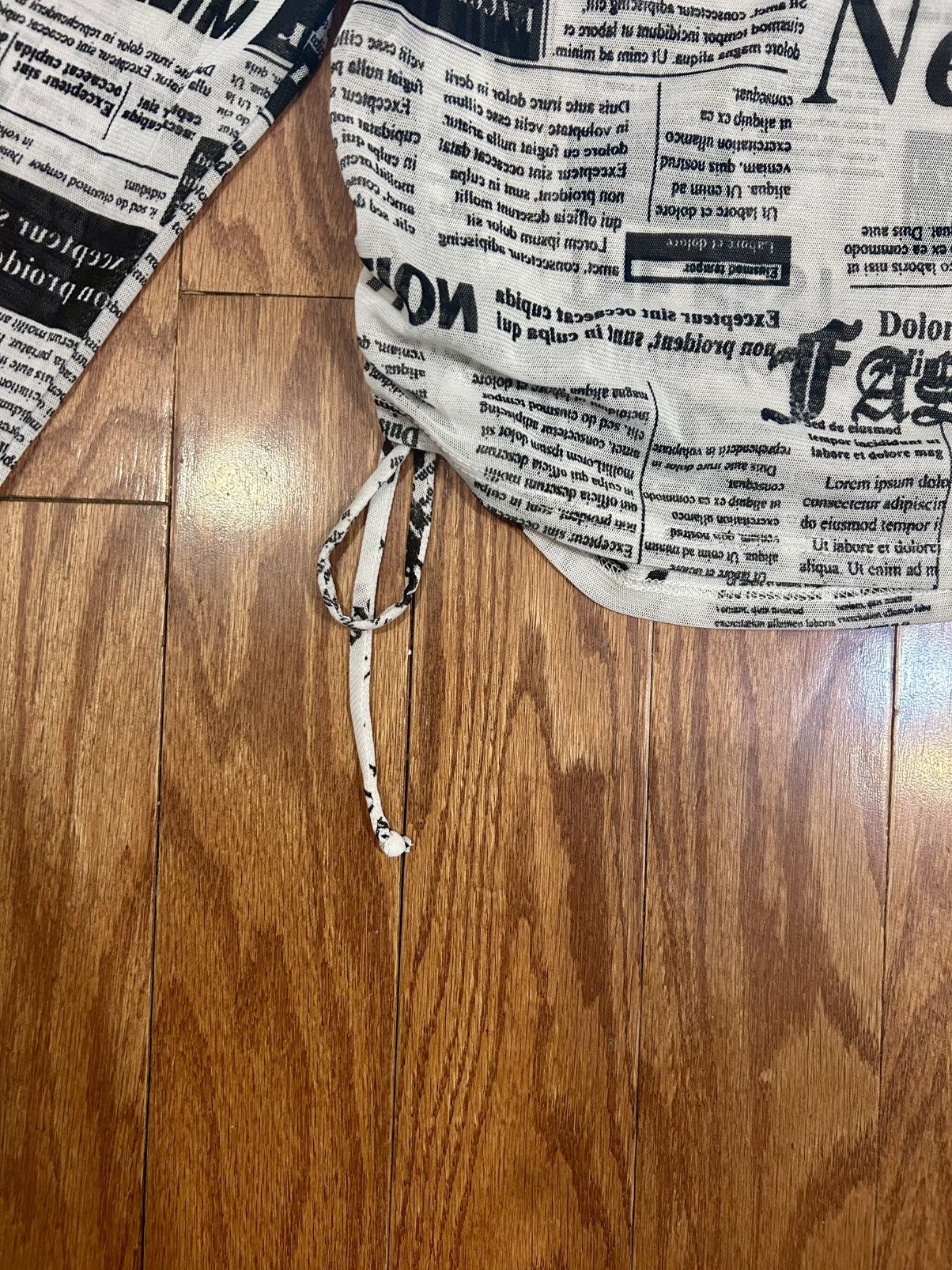 Other Newspaper Print Long Sleeve Top with Drawstrings Size S / US 4 / IT 40 - 6 Thumbnail