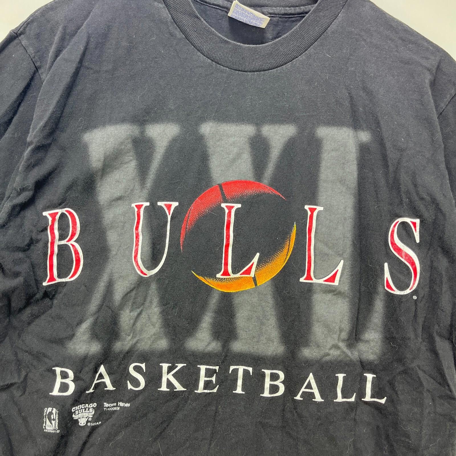 NBA Vintage 90s Chicago Bulls Faded Single Stitch T-Shirt Medium Size US M / EU 48-50 / 2 - 2 Thumbnail