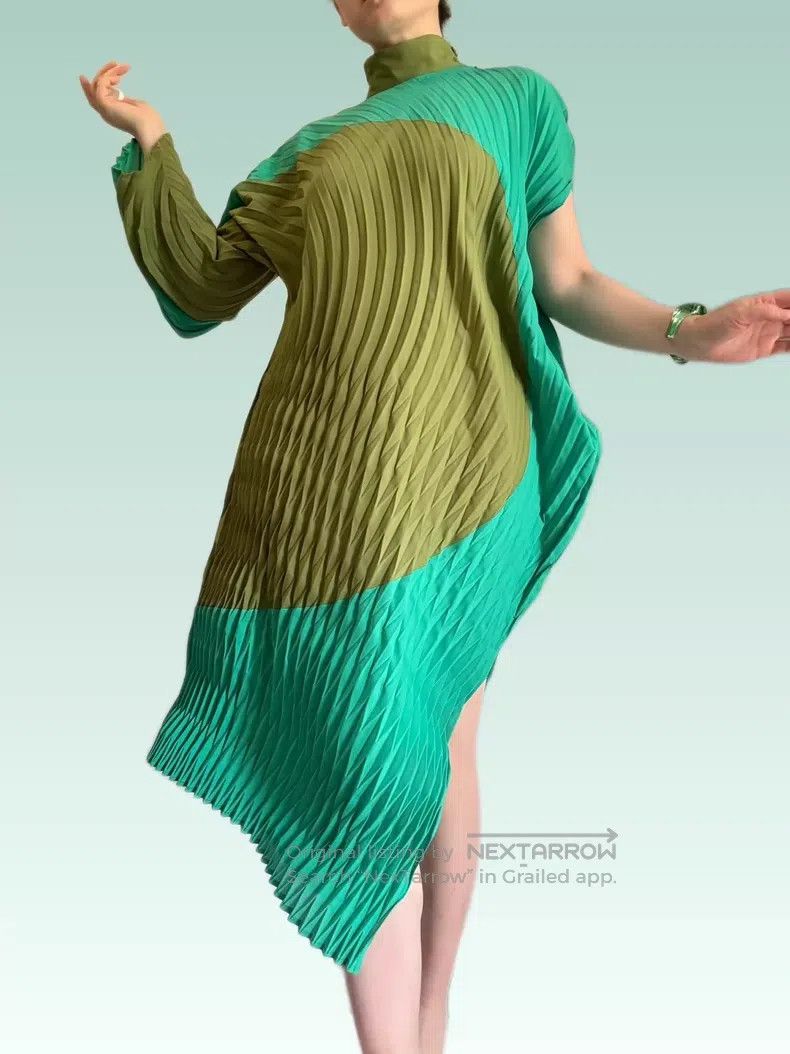 Issey Miyake Issey Miyake Asymmetric Water Ripple Dress Size M / US 6-8 / IT 42-44 - 3 Thumbnail