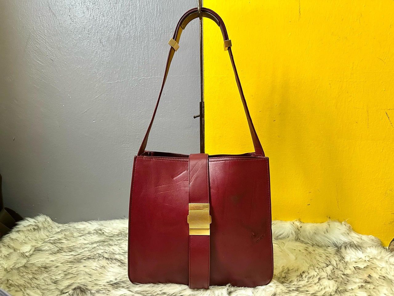 Bottega Veneta Authentic Bottega Veneta Nappa Medium Marie Bordeaux Leather Size ONE SIZE - 1 Thumbnail
