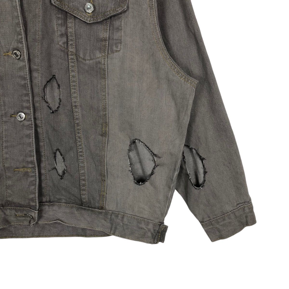 Japanese Brand 🔥Rare Bondage Holes Holes Denim Jacket Balenciaga Style Size US M / EU 48-50 / 2 - 5 Thumbnail