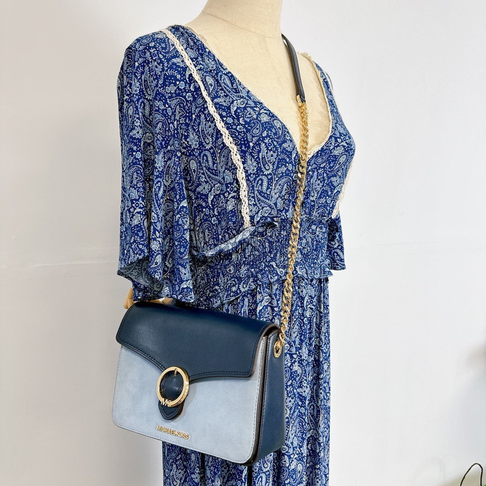 Michael Kors Michael Kors 35T0GW5L2S Medium Wanda Shoulder Leather IN LT Size ONE SIZE - 1 Thumbnail