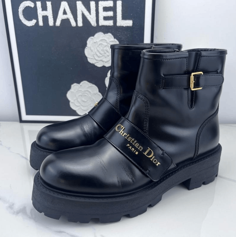 Dior Dior Calfskin Leather Ankle Boots Size US 7 / IT 37 - 1 Thumbnail