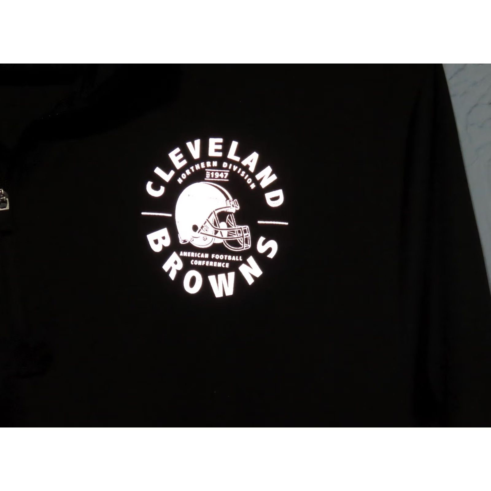 NFL NFL Cleveland Browns 1/4 Zip Pullover Shirt Long Sleeve XL Black Mens Regular Graphic Print Wearable Sports Apparel Size US XL / EU 56 / 4 - 4 Thumbnail