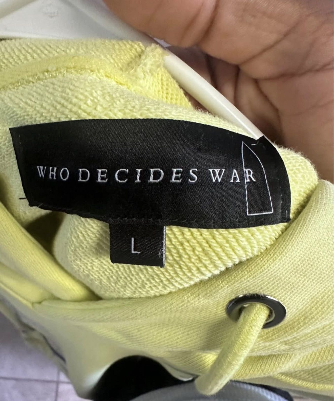 Who Decides War Who Decides War Hoodie Size US L / EU 52-54 / 3 - 4 Thumbnail