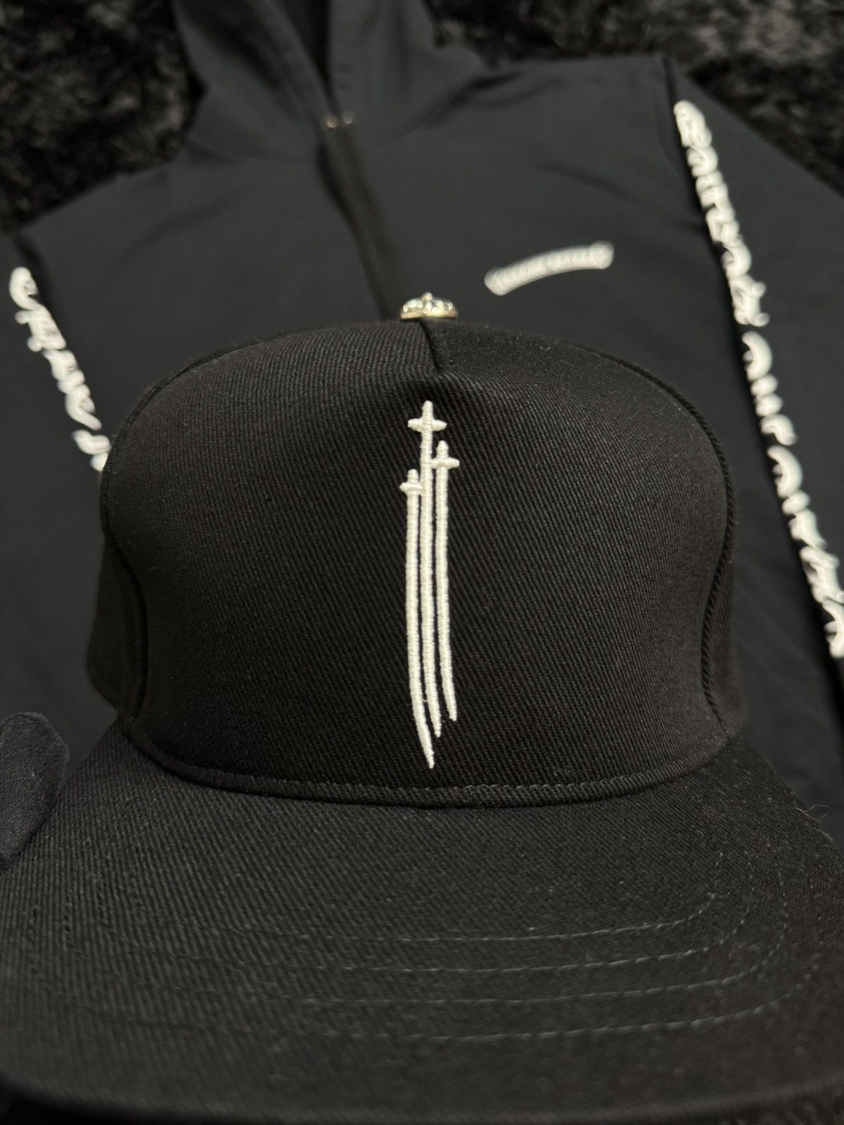 Chrome Hearts Chrome Hearts Three Cross Hat Size ONE SIZE - 4 Thumbnail