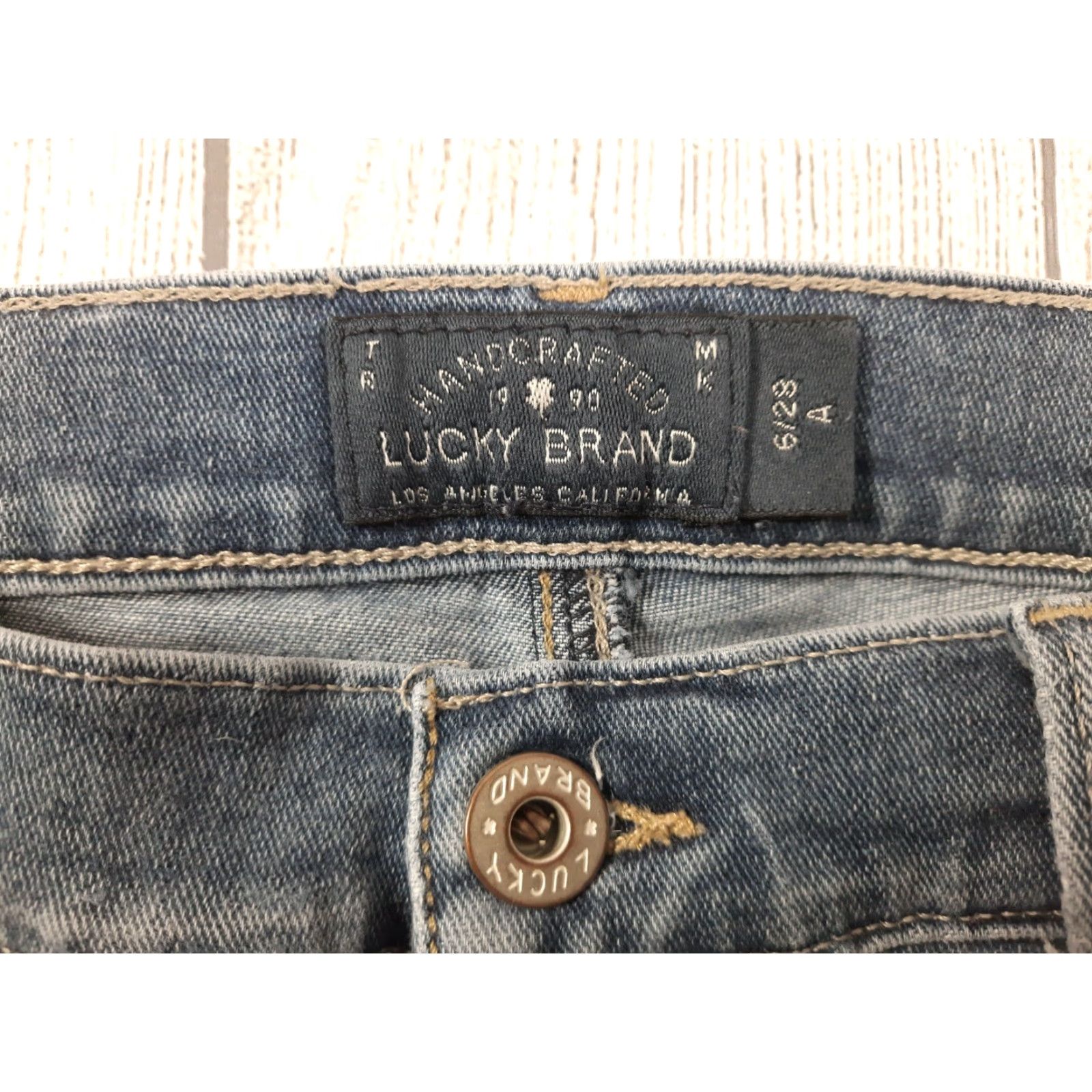 Lucky Brand Lucky Brand Bridgette Skinny Jeans Women 6/28 Denim Cotton Blend with Stretch Blue 28x26.5 Regular Mid Rise Zip Inseam 26.5” 6 Size 28" / US 6 / IT 42 - 2 Thumbnail
