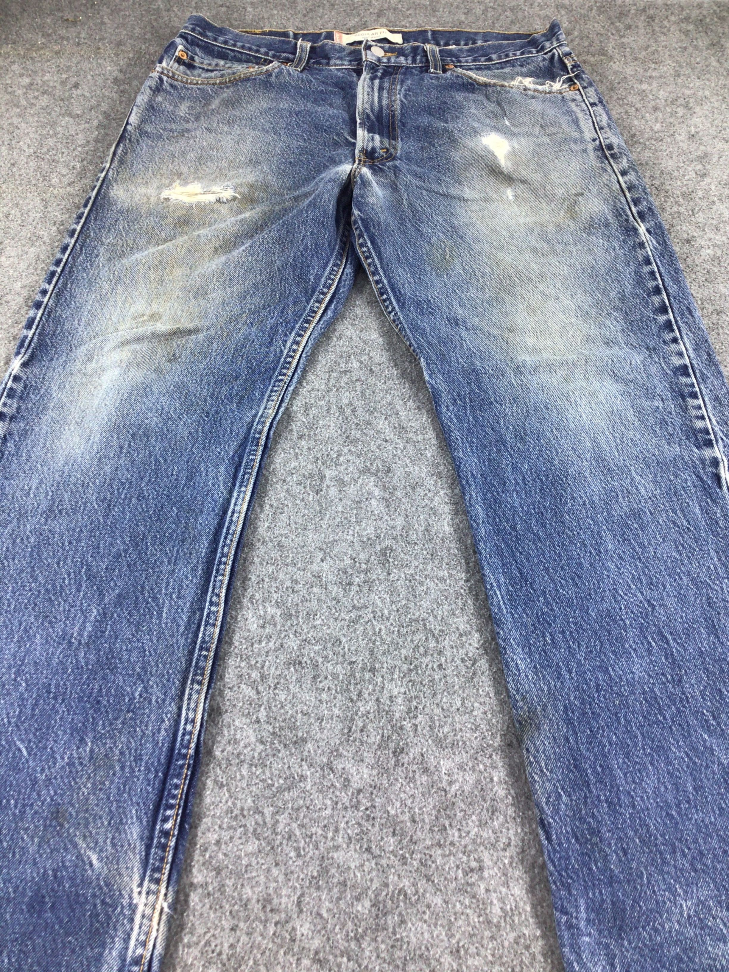 Levi's Faded Blue Vintage Levis 505 Jeans Distressed Denim -J469 Size US 36 / EU 52 - 3 Thumbnail