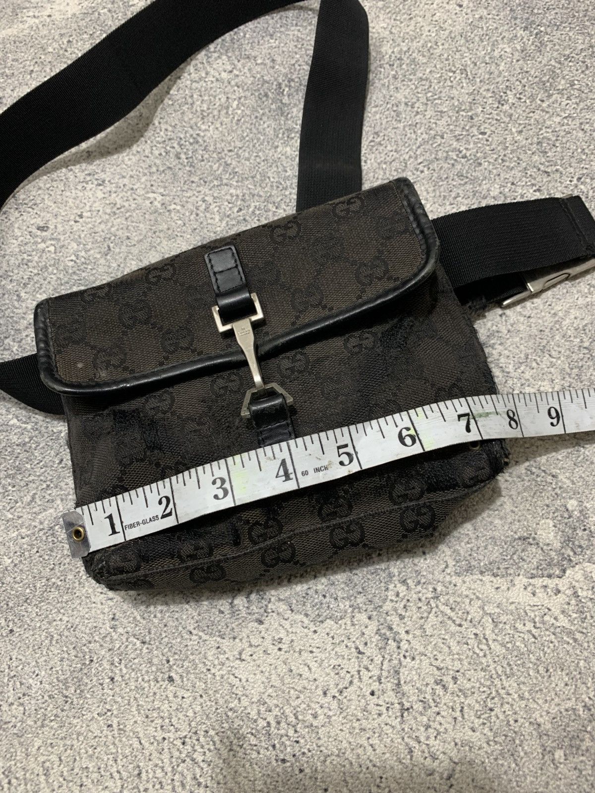 Gucci 🐍 Gucci Distressed GG Canvas Body Bag 🔥 Size ONE SIZE - 12 Thumbnail